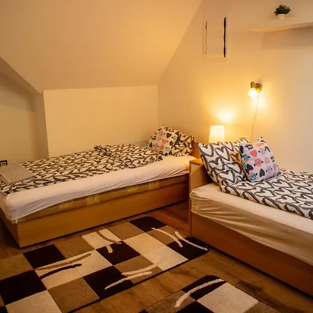 Anno Ll. Apartmán *